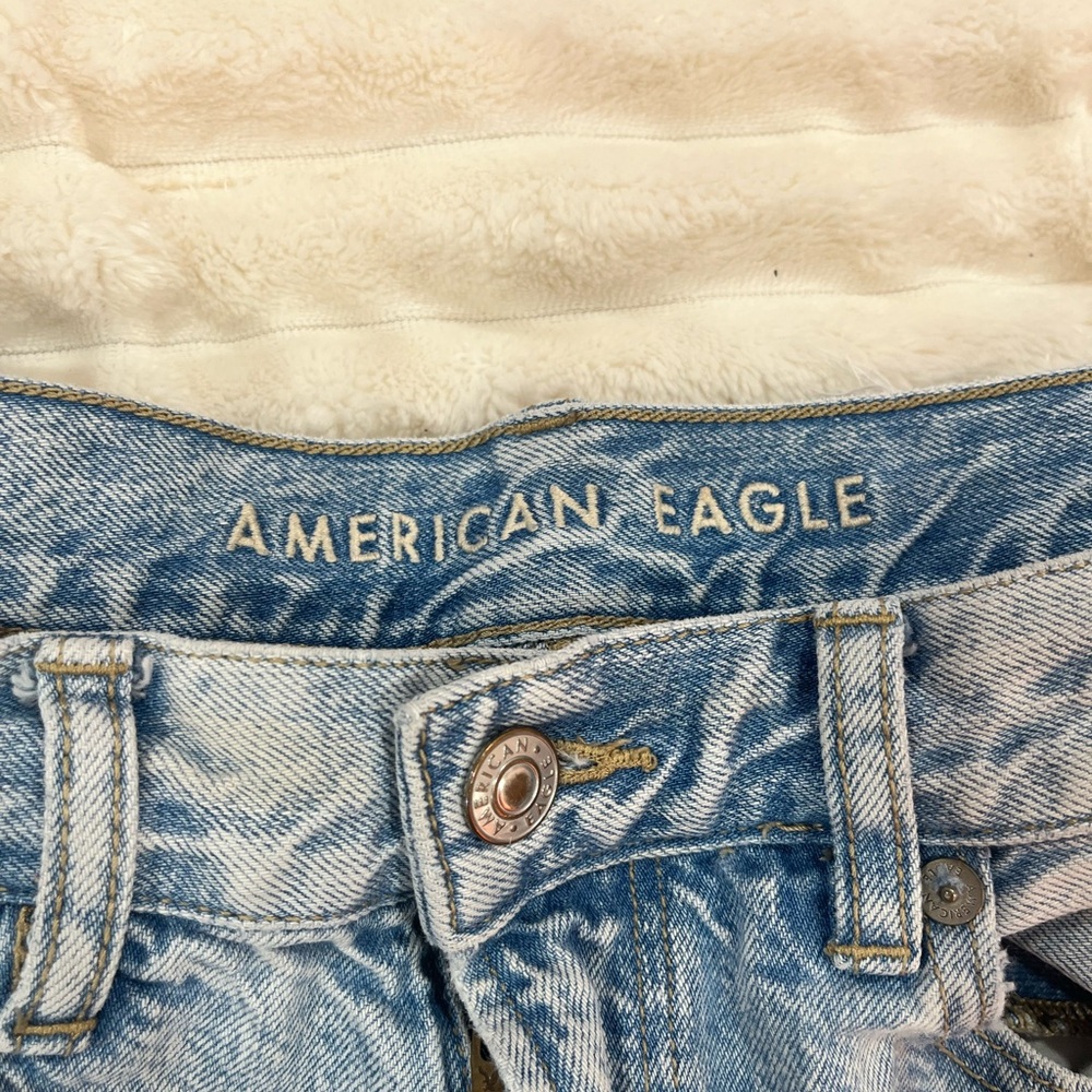 American Eagle Denim Ripped Jeans